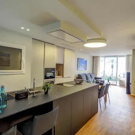 דירה Paradise By Hello Homes