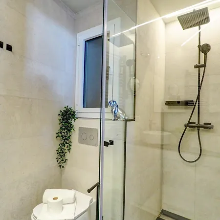 Paradise By Hello Homes *