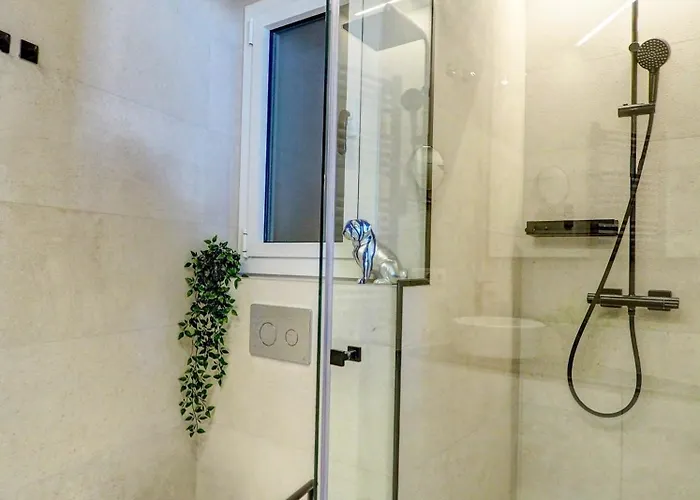 Paradise By Hello Homes *