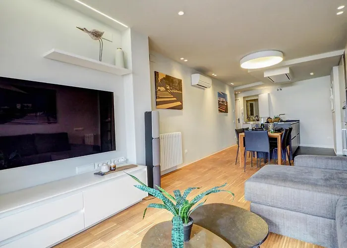 Paradise By Hello Homes דירה